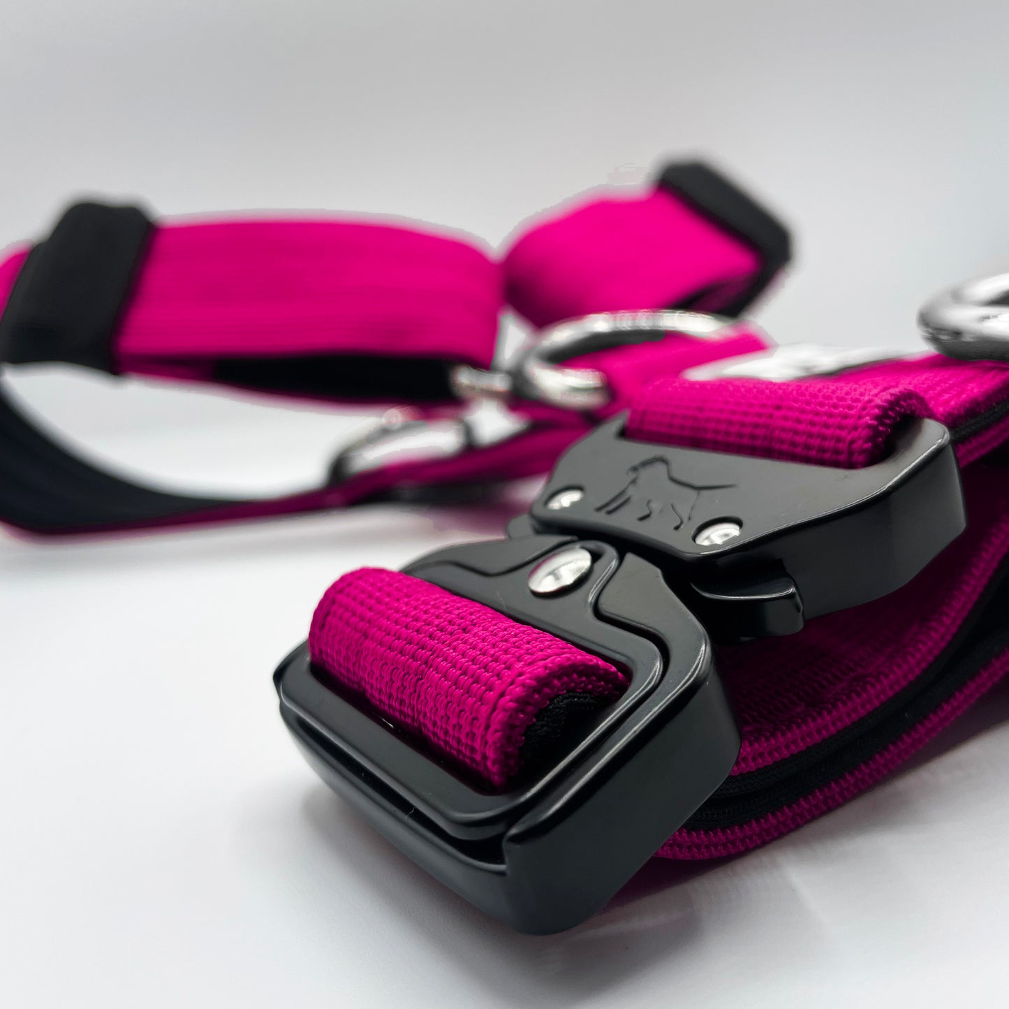 Tactical Harness - Magenta